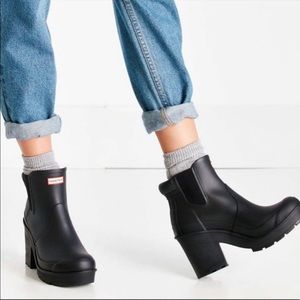 Hunter Chelsea Block Heel Boot